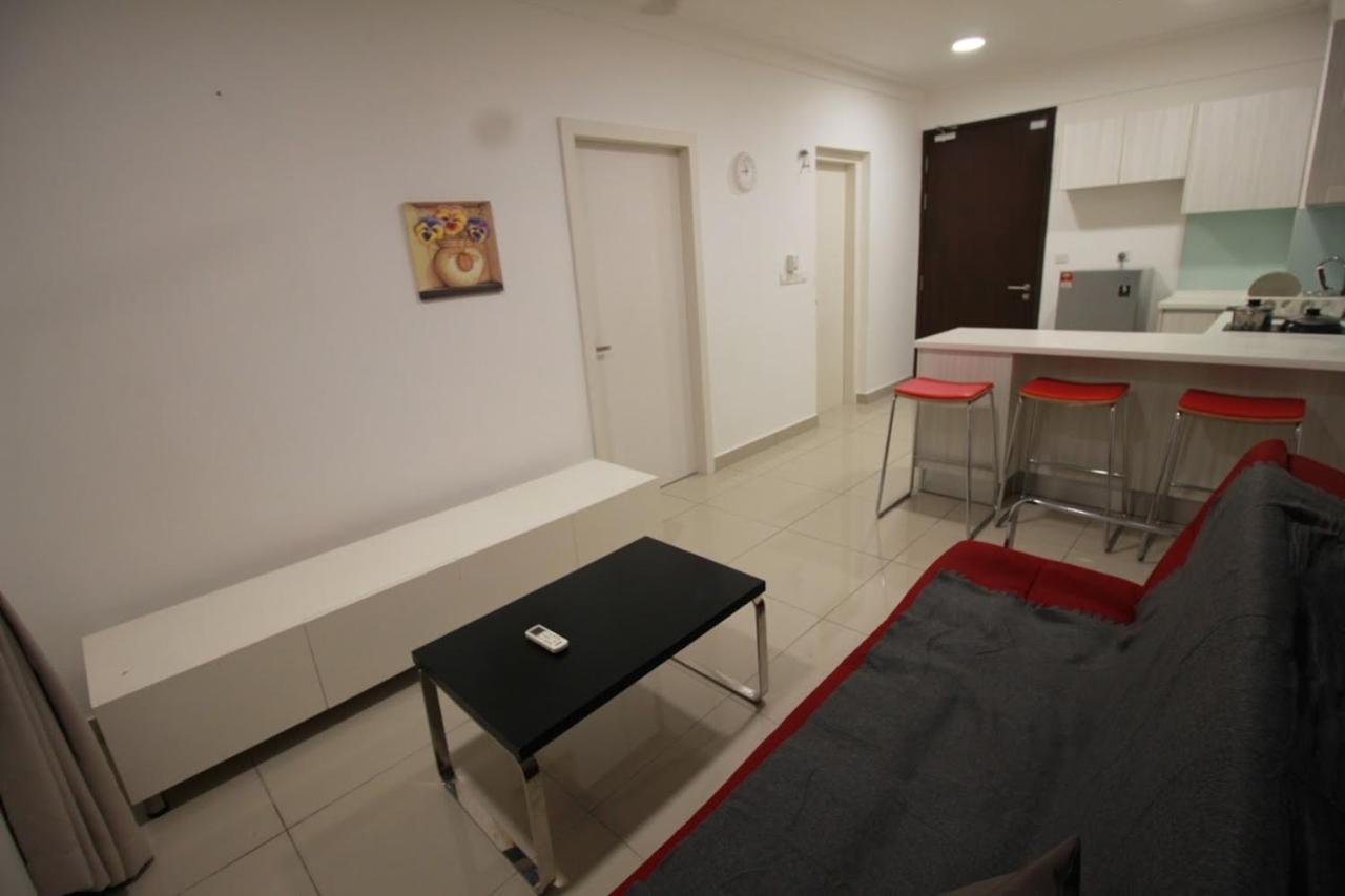 Abz Apartment @ Solstice Сиберджая Екстериор снимка